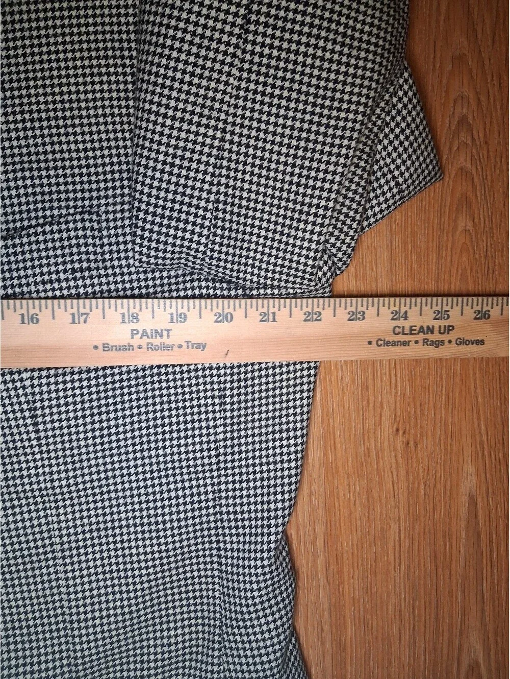 Hickey Freeman Sport Coat 44L White Houndstooth Cashmere